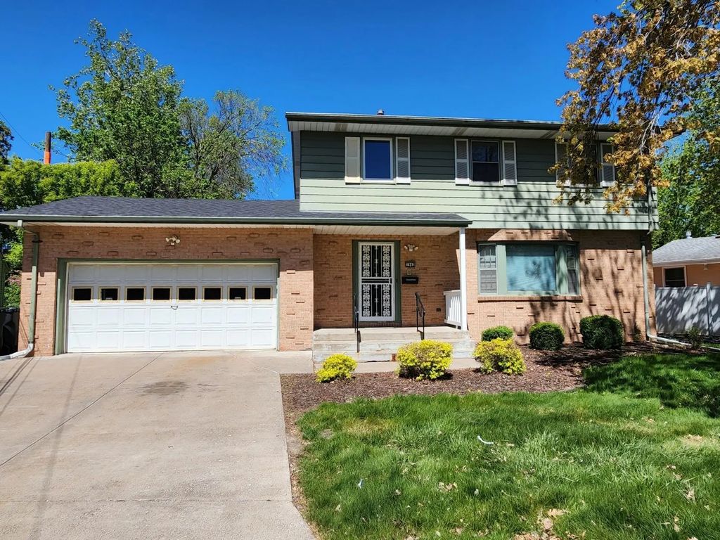 1945 Upper Afton Road E, Saint Paul