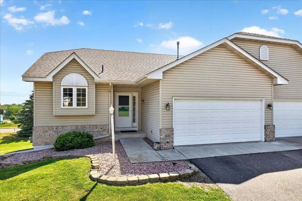 18576 Euclid Path, Farmington
