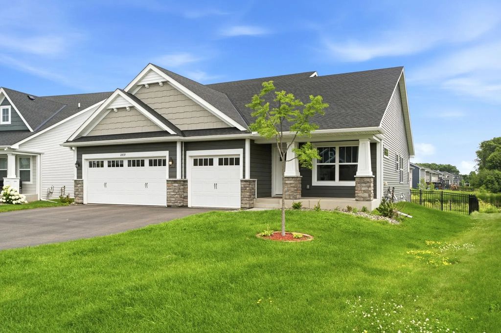 12839 Fraizer Street Ne, Blaine