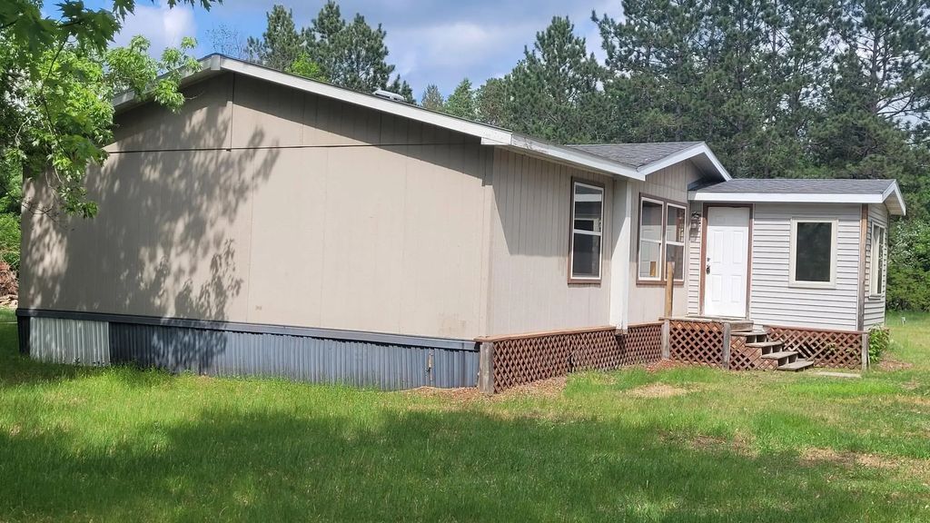2277 State 84 Sw, Pine River