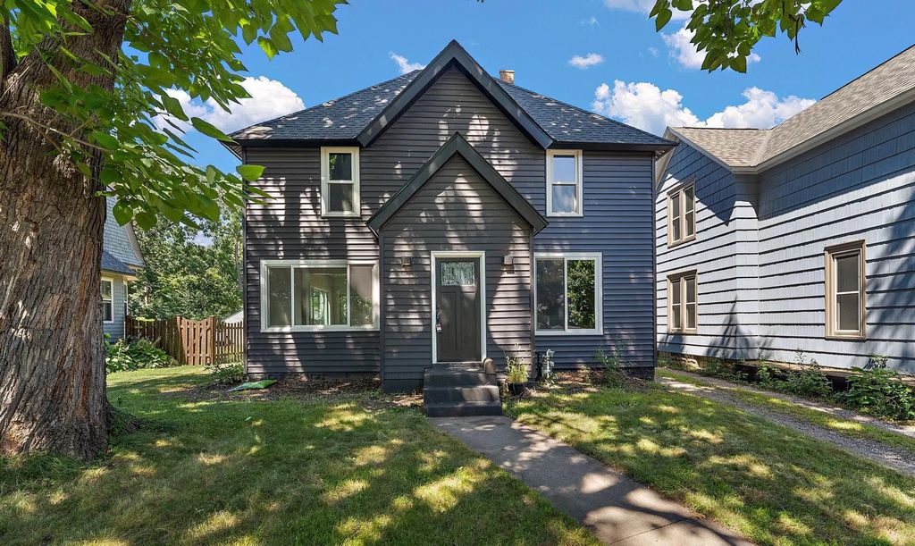 1723 Hewitt Avenue, Saint Paul