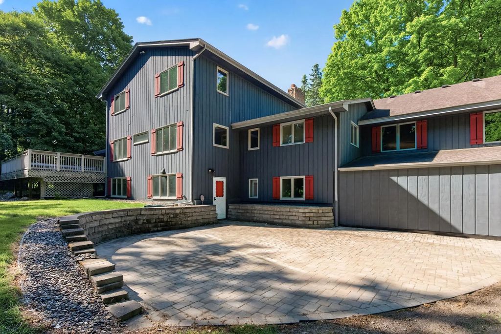 2135 County Road 24, Medina
