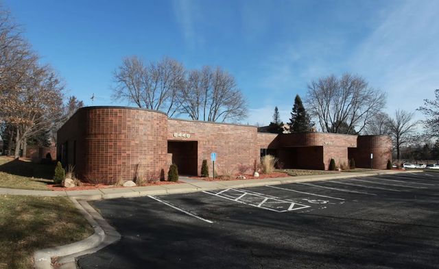 6446 City West Parkway, Eden Prairie