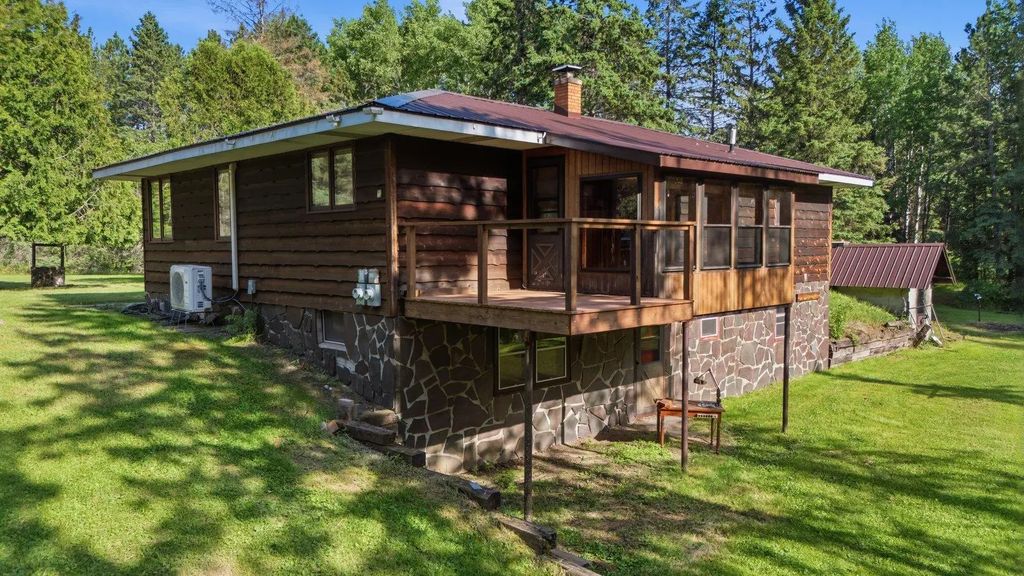 4913 Highway 25, Mountain Iron