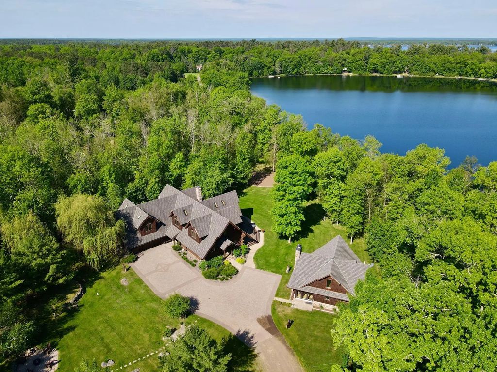 88159 Sturgeon Island Road, Sturgeon Lake