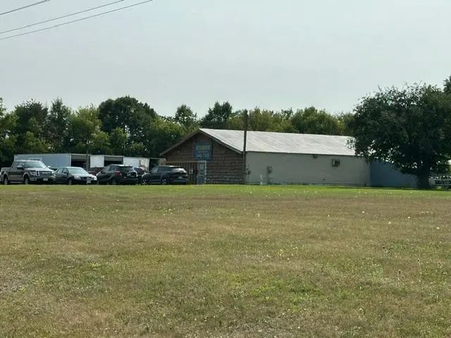 1725 State Highway 35 N, Centuria