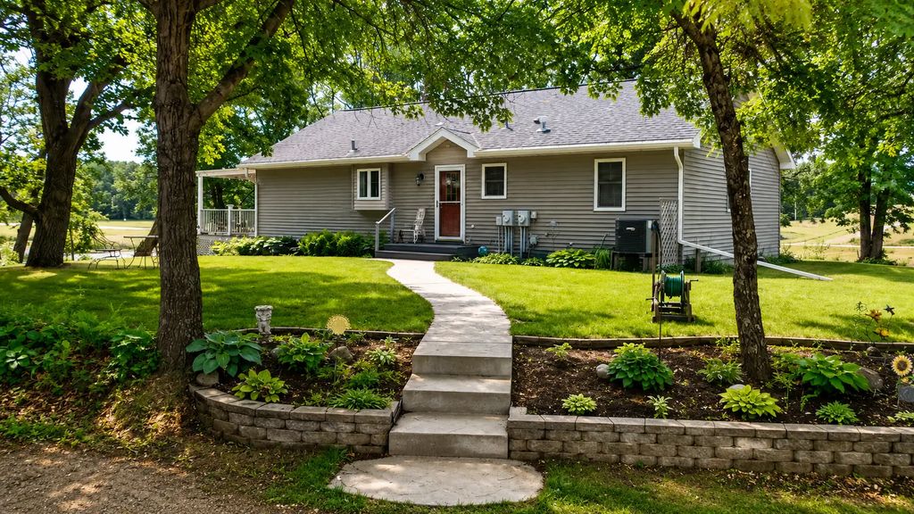 44817 State Hwy 210, Vining