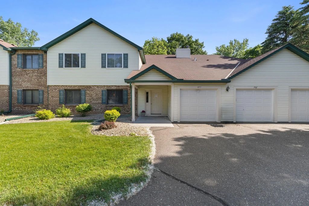 975 Heritage Court E 206, Vadnais Heights