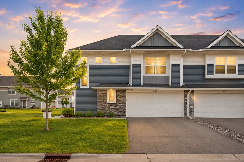 8710 Parkington Avenue Ne, Otsego