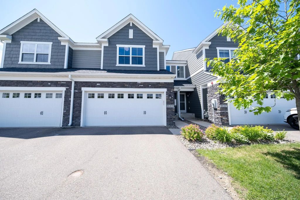 18335 Glassner Way, Lakeville