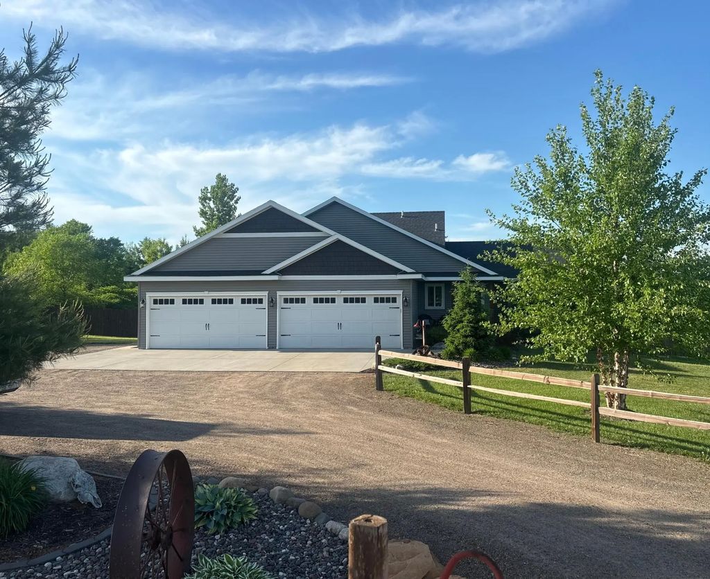 15520 73rd Street, Milaca