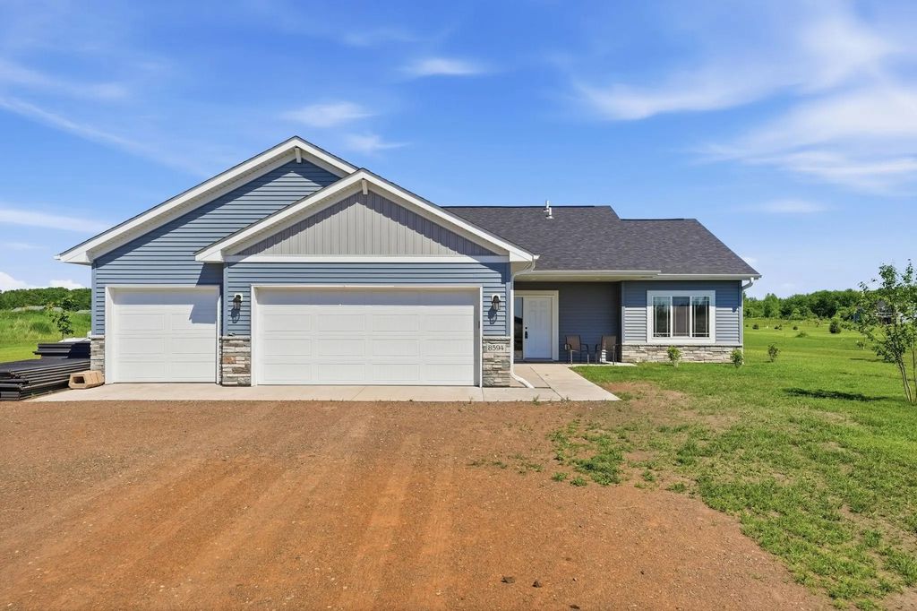 8594 Dolphin Road, Princeton