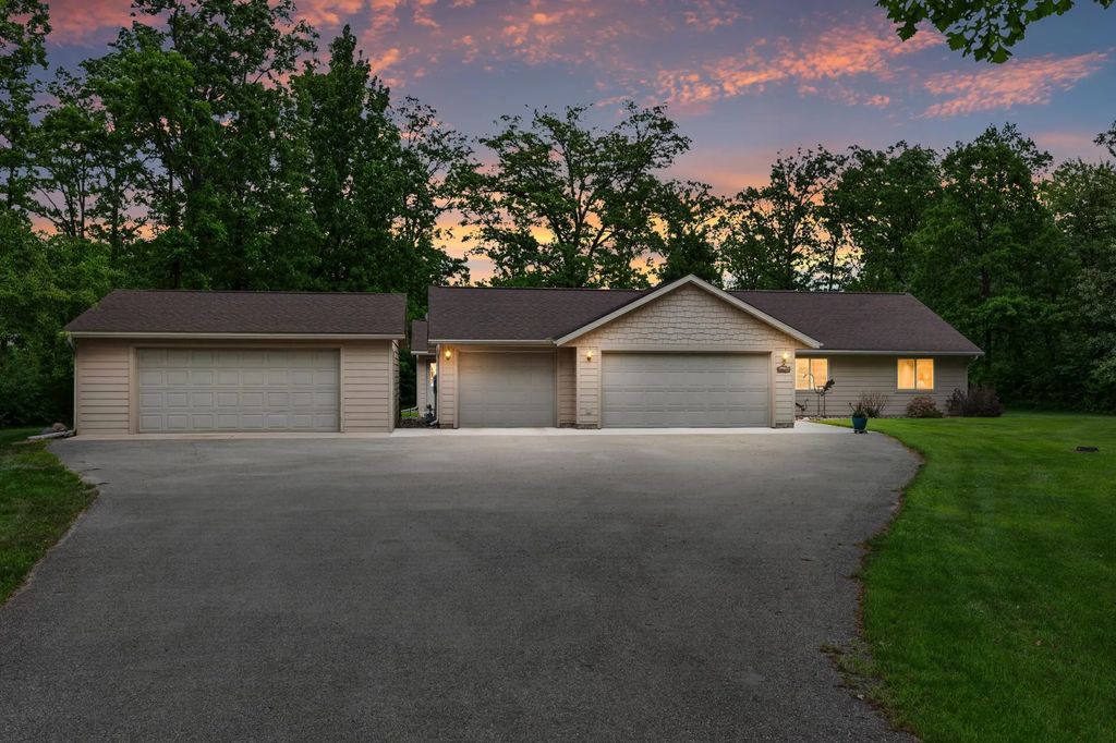 33783 Dancing Bear Drive, Crosslake
