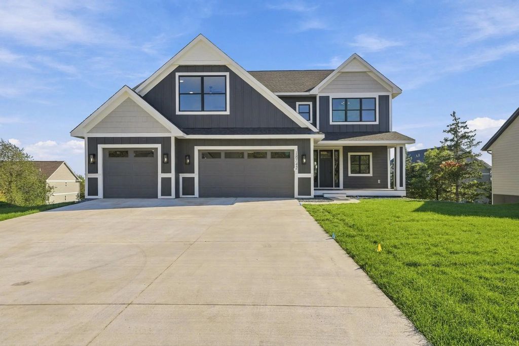 18742 Jarosite Court, Lakeville
