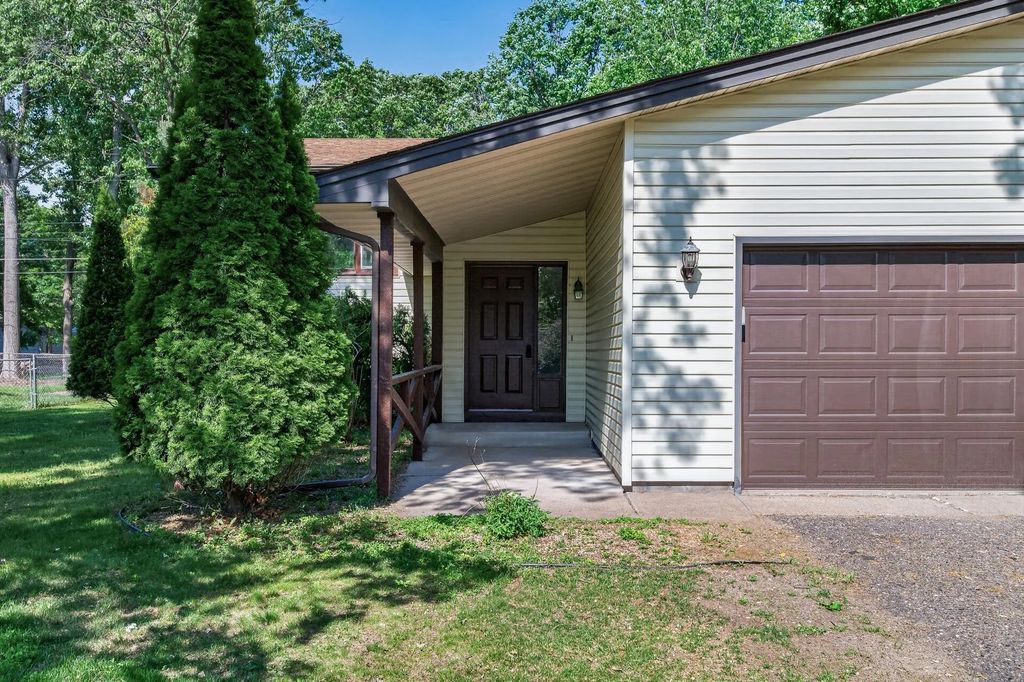 10370 Flamingo Street Nw, Coon Rapids