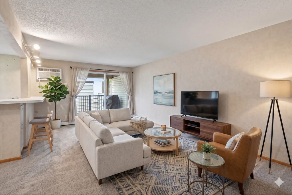 10720 Rockford Road 205, Plymouth