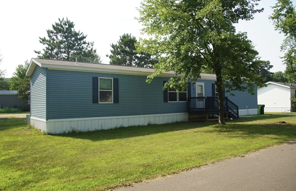 517 Begonia Lane, Altoona