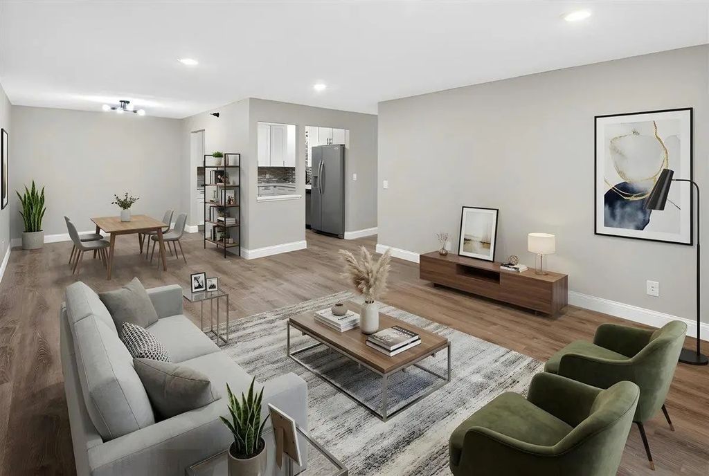 5643 Green Circle Drive 108, Minnetonka
