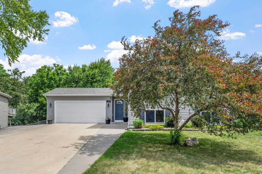 114 Lillie Lane Se, Pine Island
