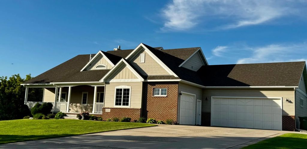 2441 Highland Trail Sw, Alexandria