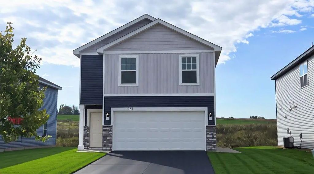 961 Stone Creek Drive, Jordan