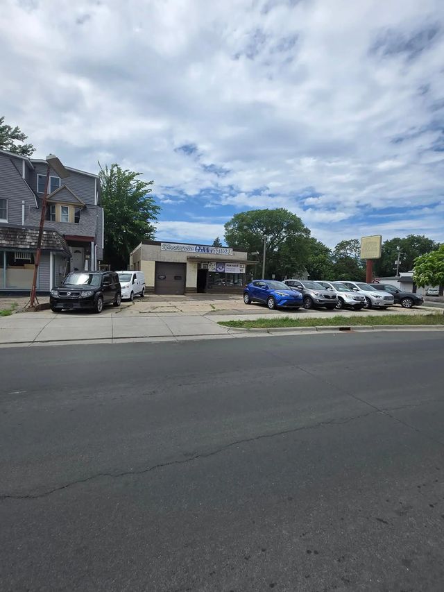5022 34th Avenue S, Minneapolis