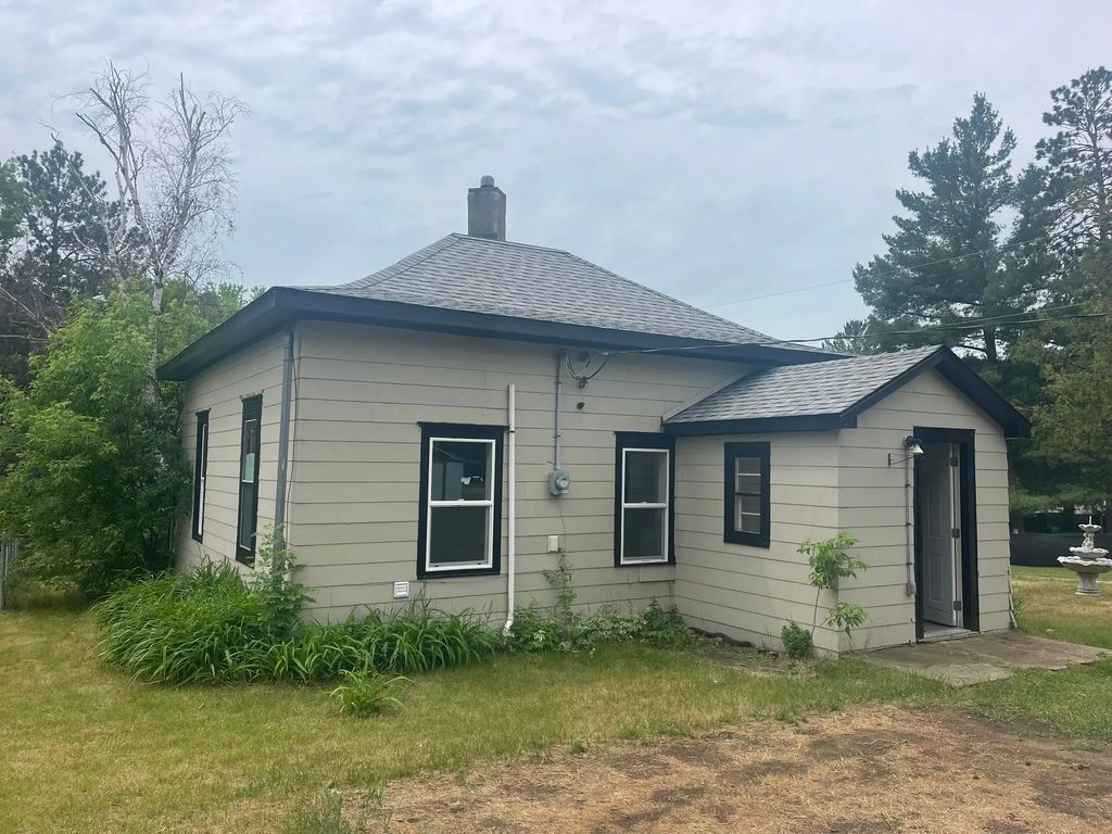 508 Main Street W, Nevis