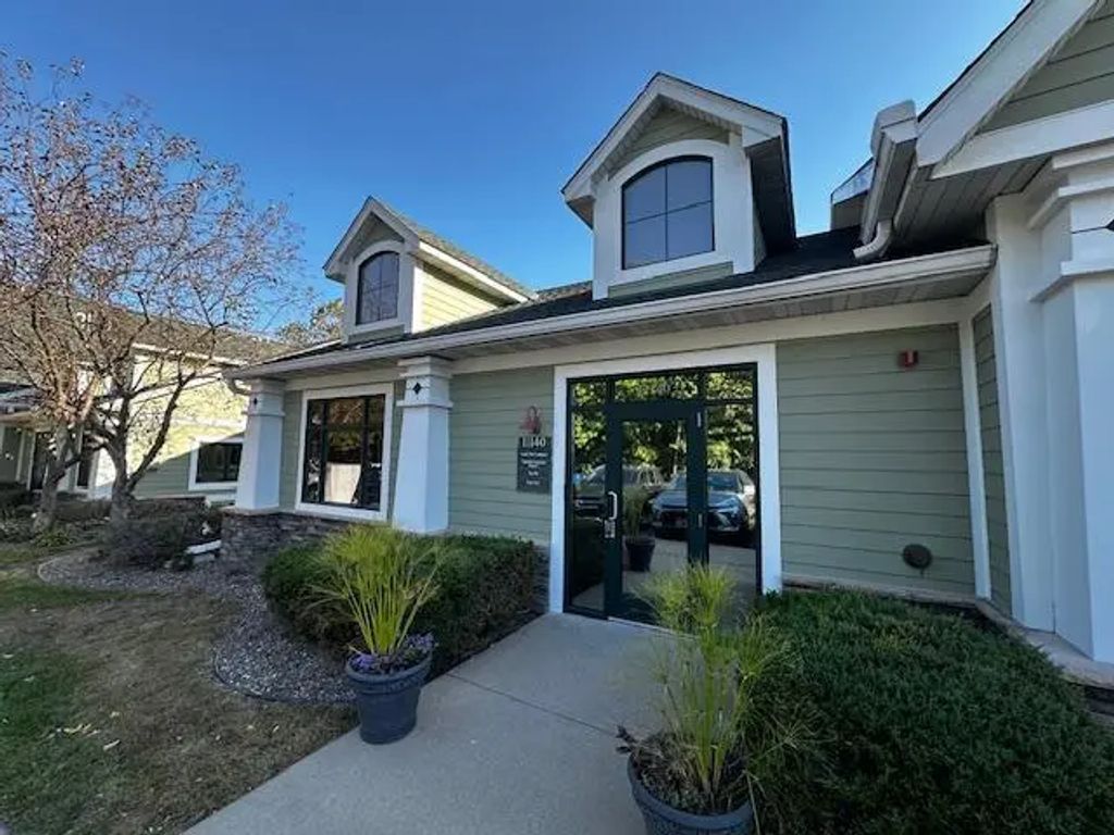 11140 Zealand Avenue N, Champlin