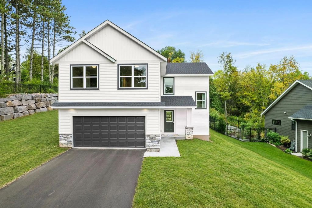 6859 Bovey Trail, Inver Grove Heights