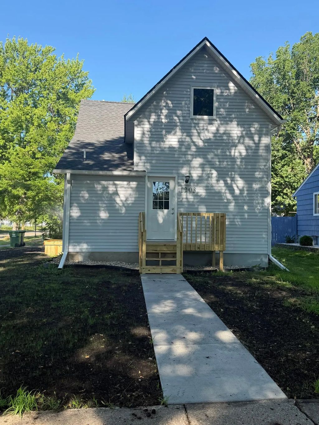 1203 Apel Avenue, Worthington