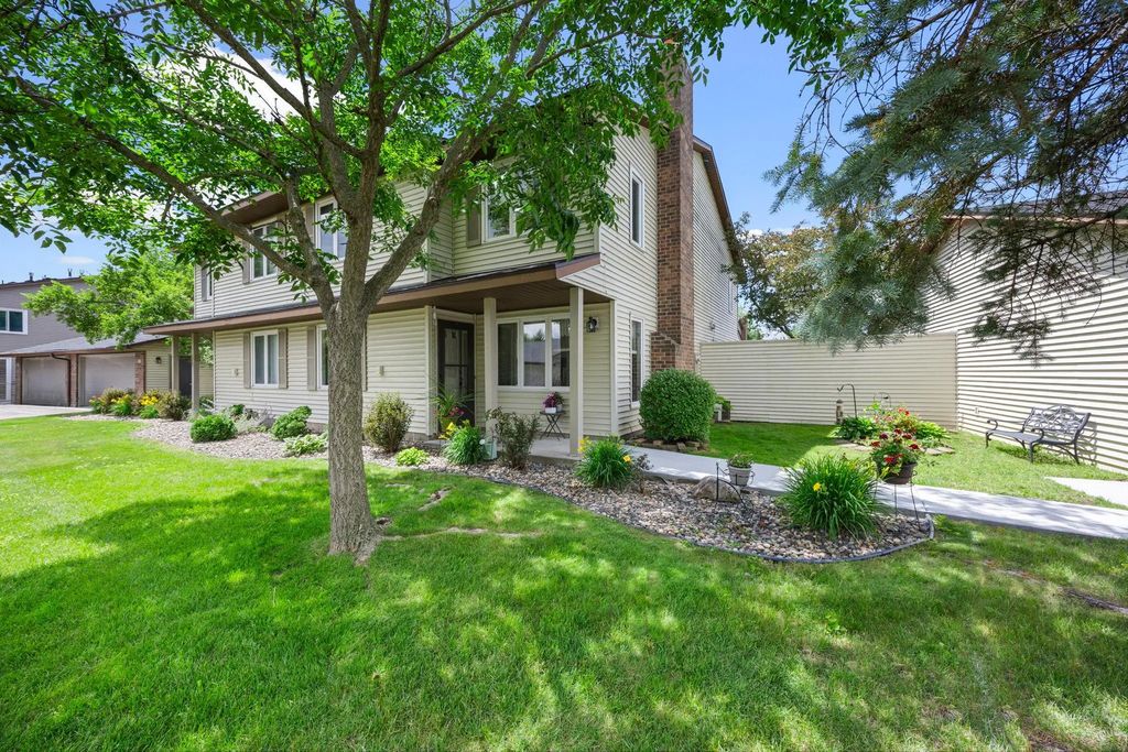 4701 Osage Point, Eagan