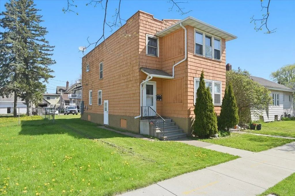 1205-1207 Harrison Street, Superior