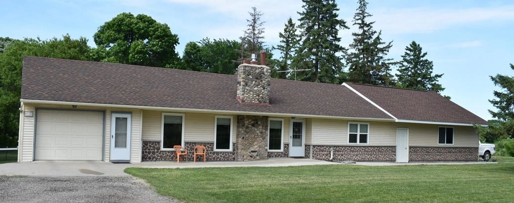 26073 County Highway 18, Fergus Falls