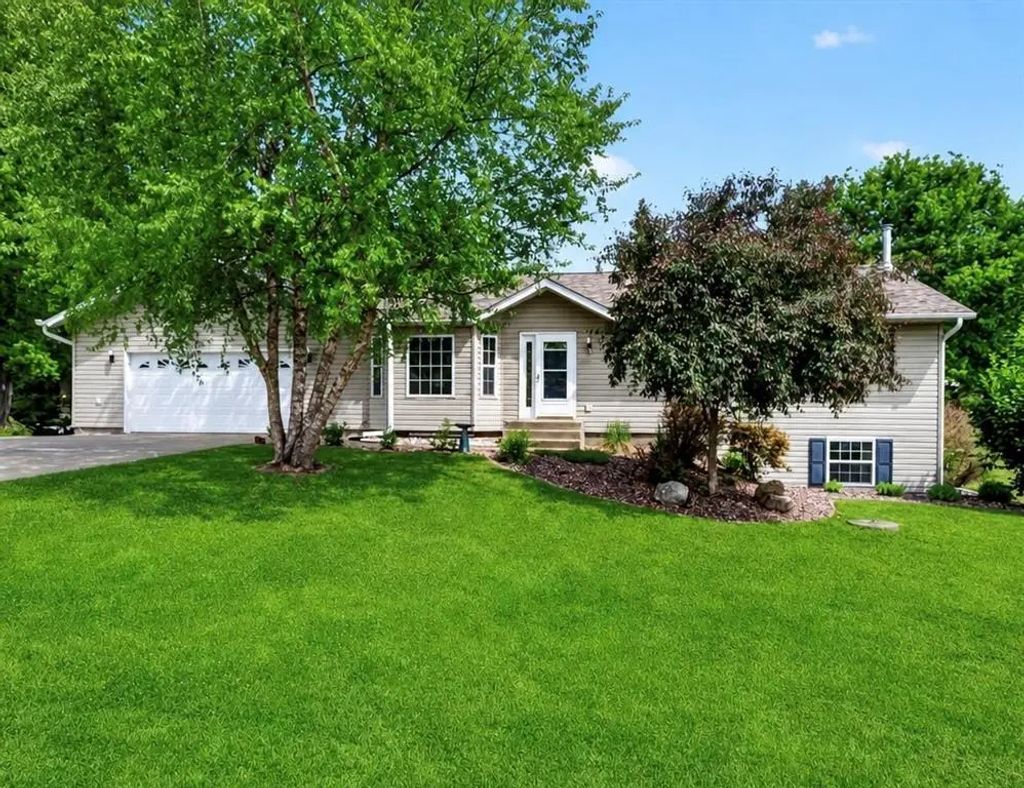 2030 22 3/8 Avenue, Rice Lake