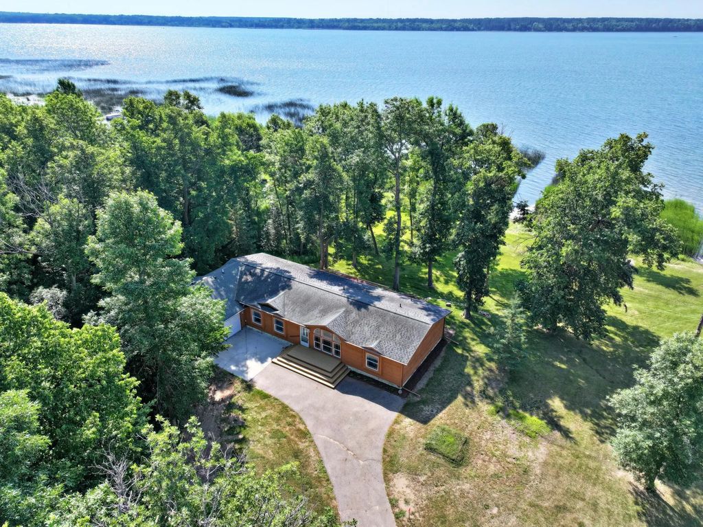 21100 Fir Trail, Park Rapids