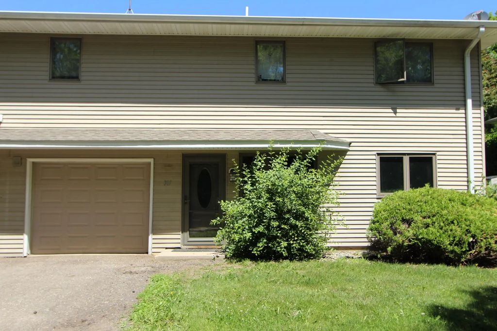 307 Arcadian Place, Buffalo