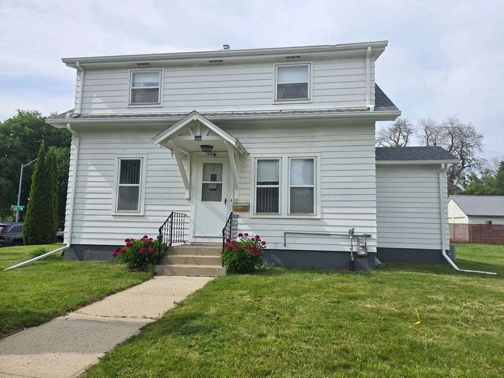 1601 Murray Avenue, Worthington