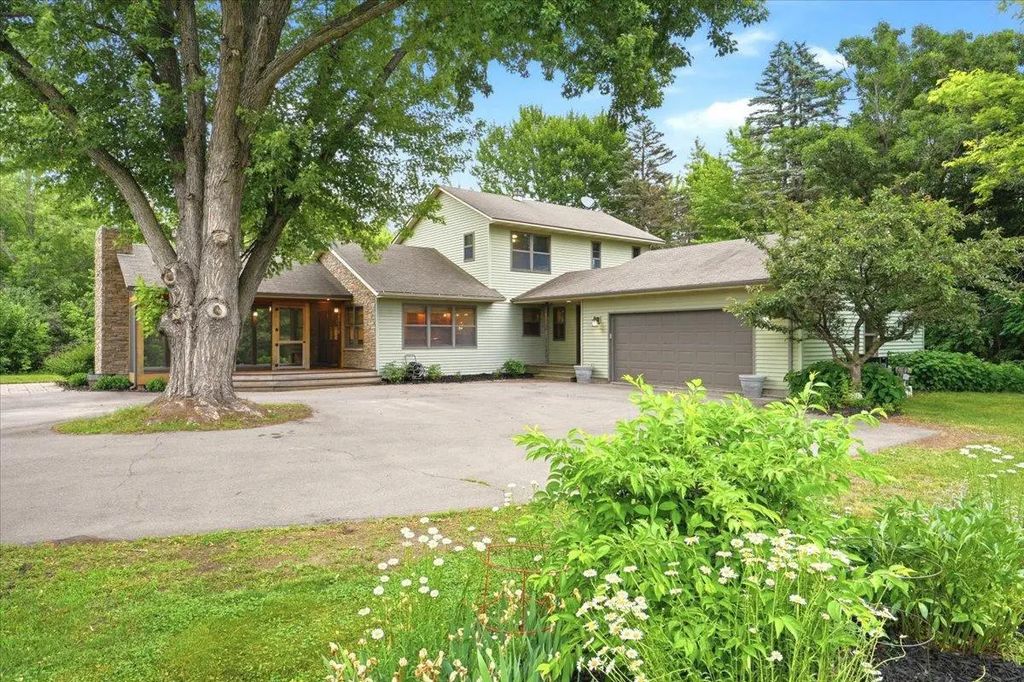4596 Lilac Lane N, Lake Elmo