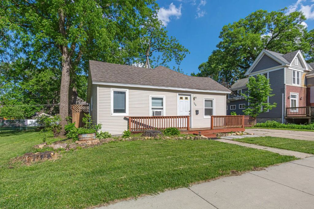 109 Florence Street, Mankato