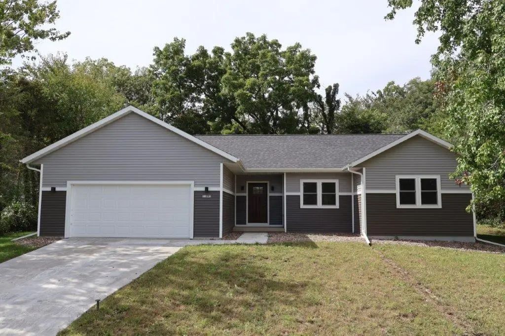 11893 Pine Street, Trempealeau