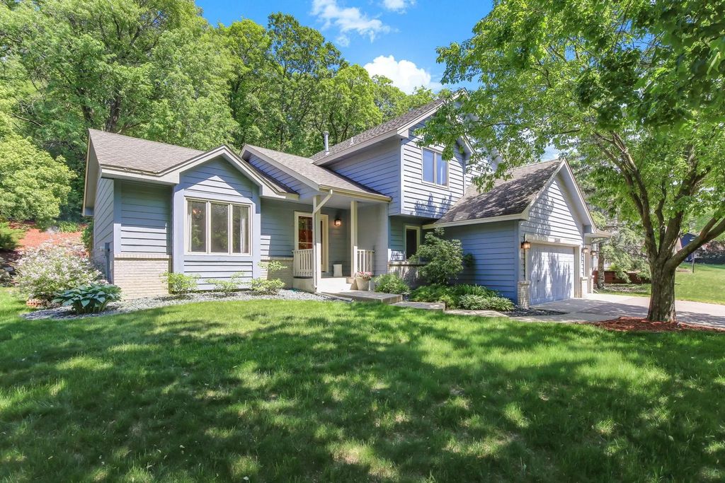 15505 Bryant Avenue S, Burnsville