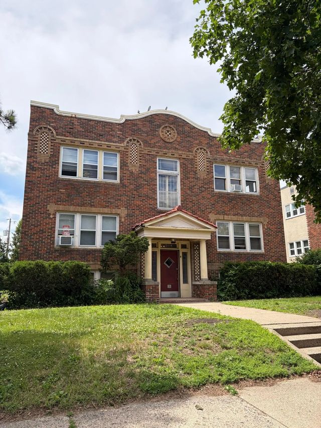 3334 Blaisdell Avenue, Minneapolis