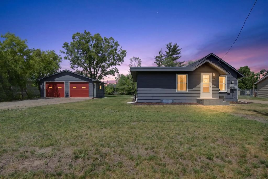 213 Roosevelt Road Sw, Bemidji
