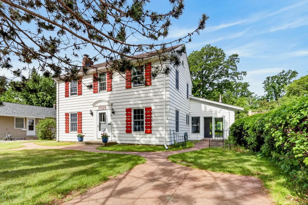 1029 Nw 1st Avenue, Grand Rapids