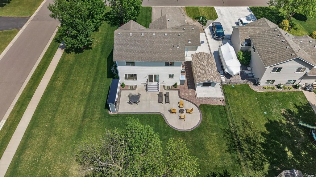 12295 63rd Street Ne, Albertville