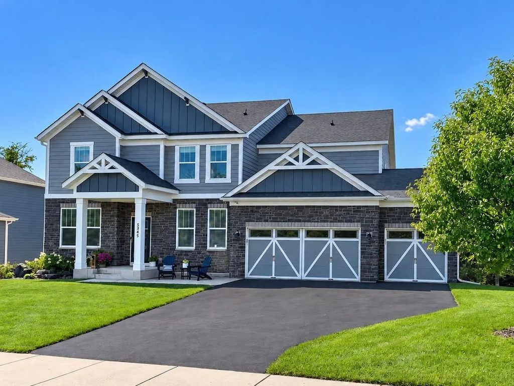 5545 Garland Lane N, Plymouth