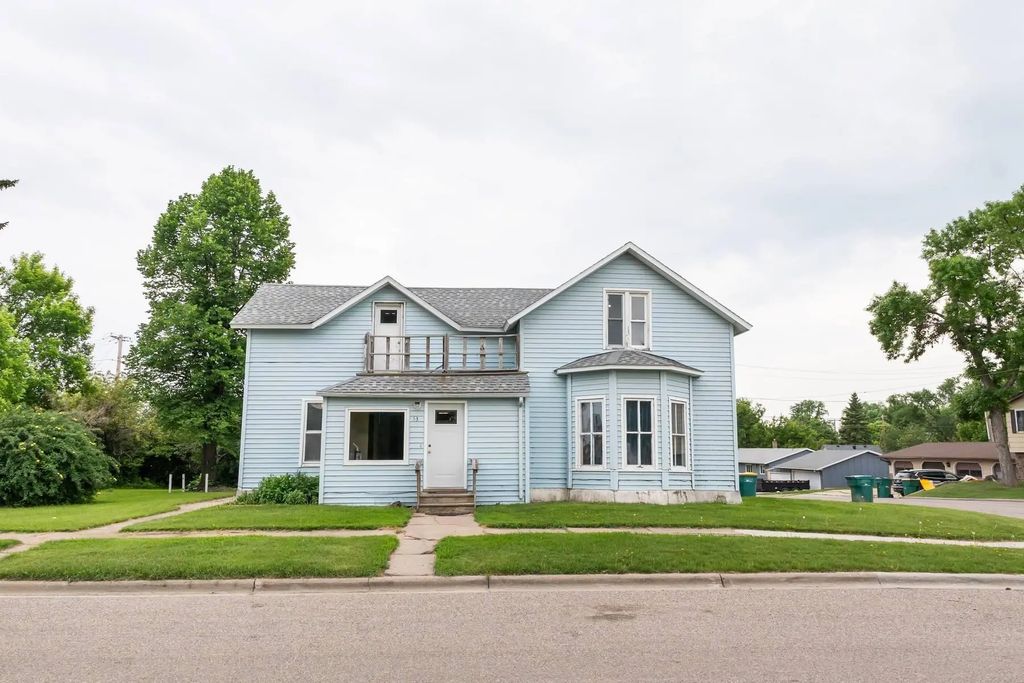 53 1st Avenue Nw, Mayville