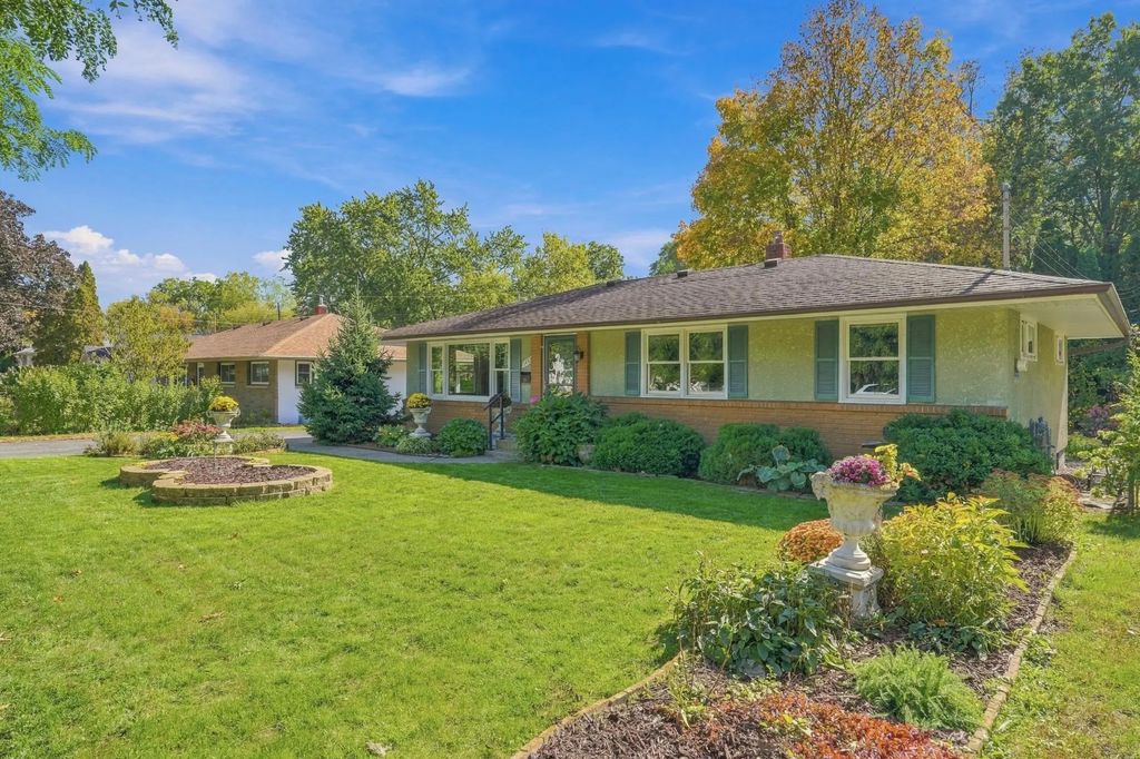 1482 Case Avenue, Saint Paul