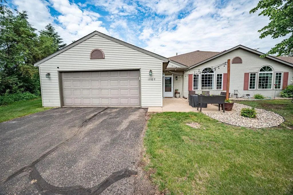 1352 Carriage Drive C, Hudson