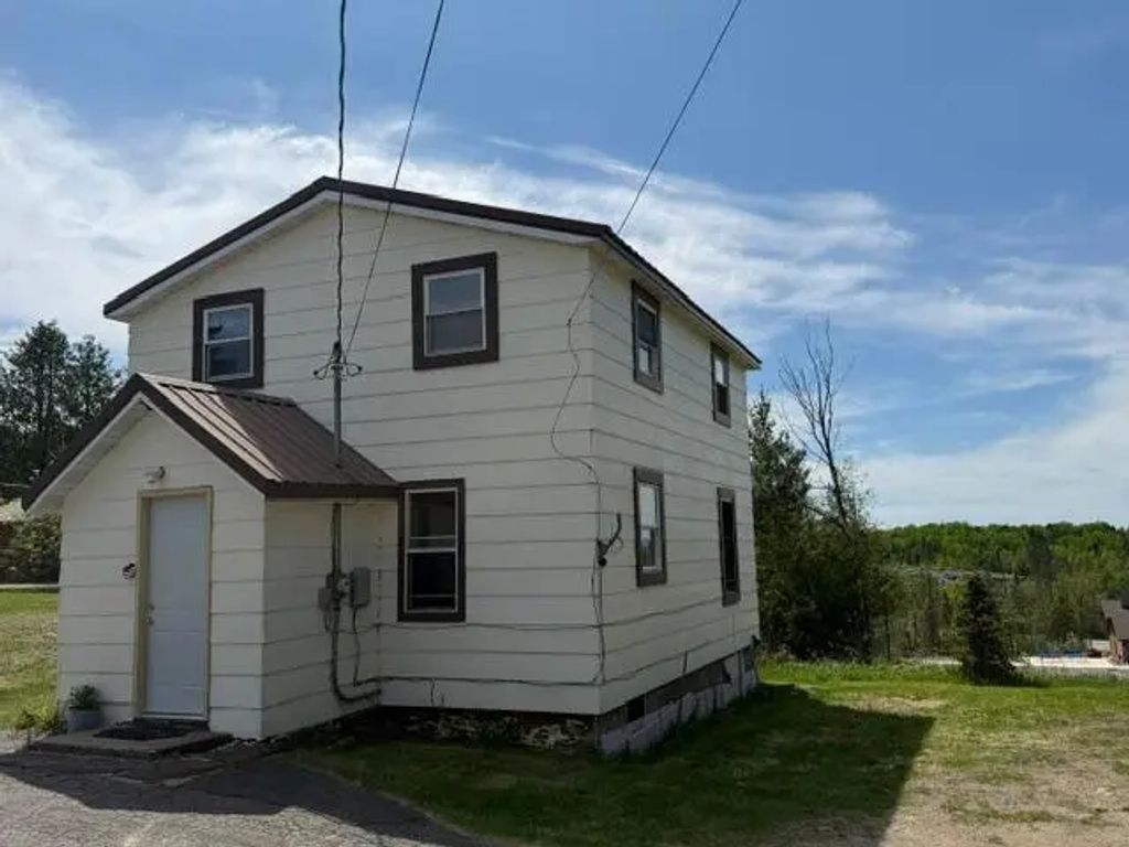 355 W Harvey Street, Ely